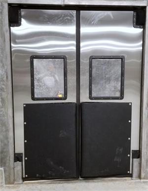 Stainless Steel Processing Room Doors with bumpers for sale- Meat room doors stainless steel double panel traffic door.